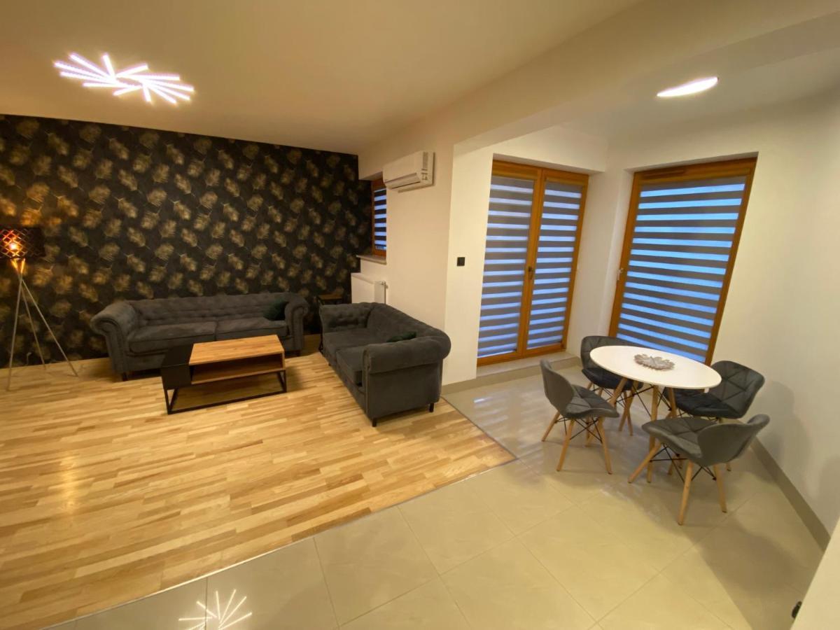 Secret Apartments Chelmska 55M2 Varsóvia Exterior foto
