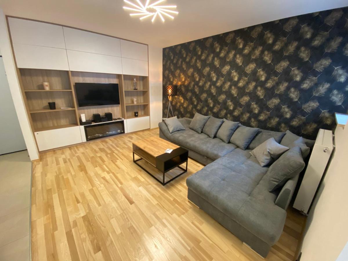 Secret Apartments Chelmska 55M2 Varsóvia Exterior foto